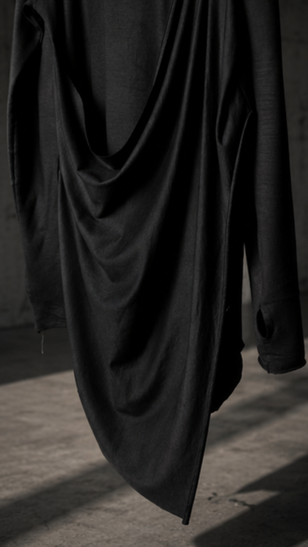 CANDE ARCHIVE DROP Draped Long T-Shirt